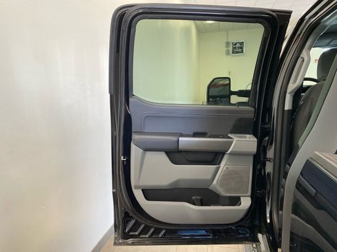 New 2026 Ford F350 XLT w/ XLT Premium Package AWD/4WD image 8