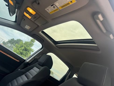 Used 2019 Honda CR-V EX image 9