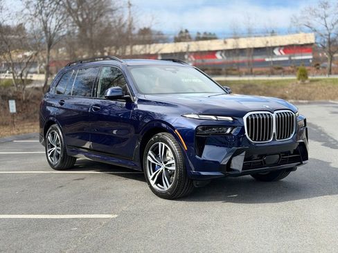 New 2026 BMW X7 xDrive40i w/ M Sport Package image 8