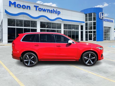 Used 2017 Volvo XC90 T6 R-Design w/ Vision Package AWD/4WD image 7