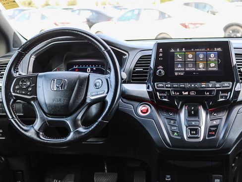 Used 2023 Honda Odyssey Sport image 13