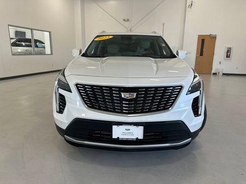 Certified 2023 Cadillac XT4 Premium Luxury w/ Technology Package AWD/4WD image 3