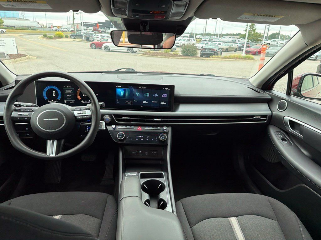 Used 2024 Hyundai Sonata SEL FWD image 28