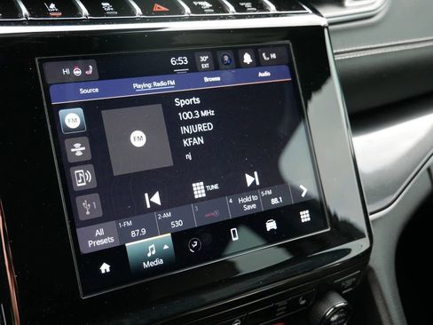 Used 2021 Jeep Grand Cherokee L Laredo image 18