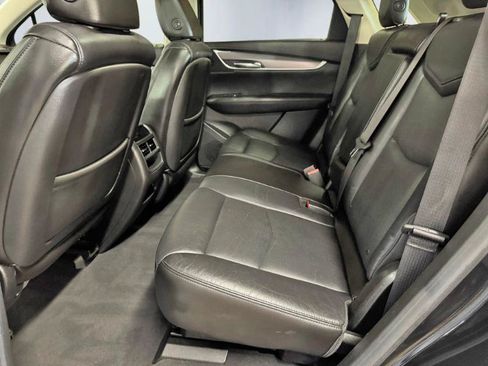 Used 2017 Cadillac XT5 Luxury w/ Driver Awareness Package AWD/4WD image 21