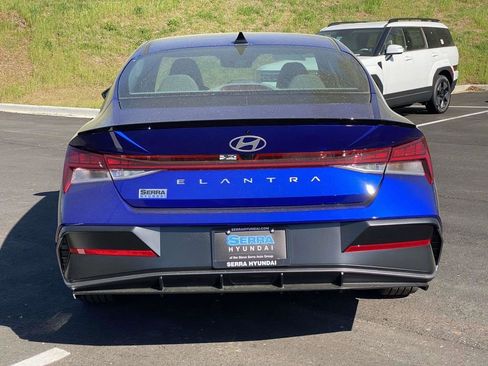 New 2026 Hyundai Elantra SEL Sport Premium FWD image 3