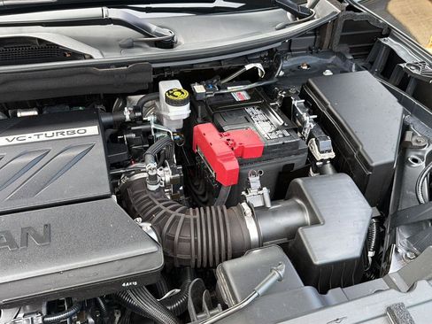 Used 2025 Nissan Rogue SV AWD/4WD image 36