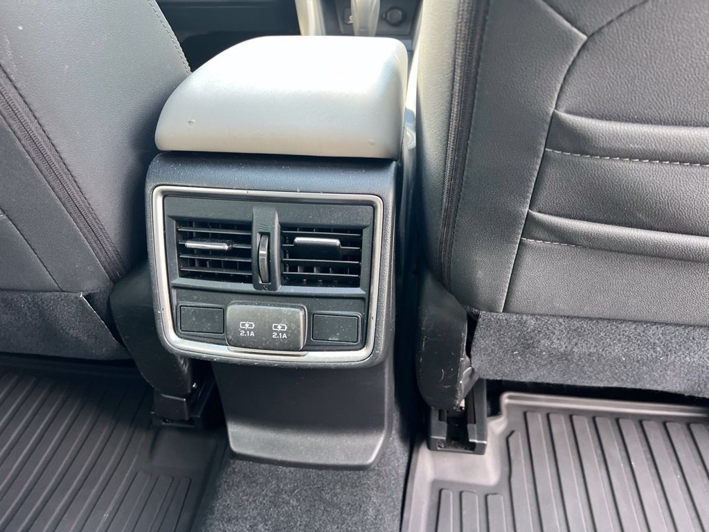 Used 2020 Subaru Forester Premium AWD/4WD image 16