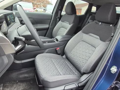 New 2026 Nissan Kicks SV image 9