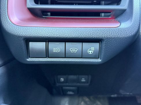 Used 2024 Toyota Prius Prime XSE Premium image 34