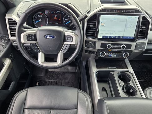Used 2022 Ford F250 Lariat w/ Tremor Off-Road Package image 27