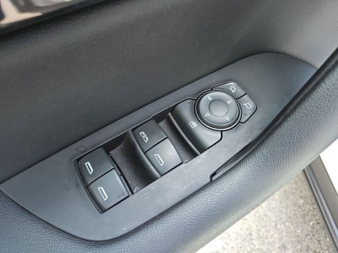 Used 2020 Chevrolet Blazer Premier w/ Driver Confidence II Package image 21