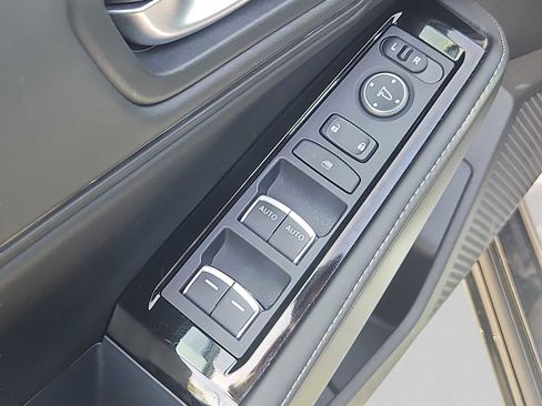 Used 2023 Honda Accord Touring image 28