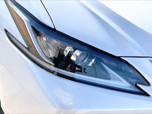 Used 2020 Lexus ES 350 w/ Premium Package image 26