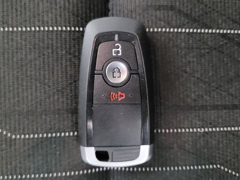 Used 2020 Ford EcoSport SE FWD image 32