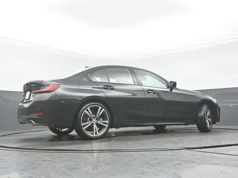 Used 2023 BMW 330i xDrive Sedan w/ Premium Package AWD/4WD image 32