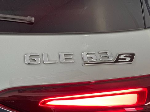 Used 2025 Mercedes-Benz GLE 63 AMG S image 26