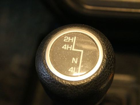 Used 2019 Jeep Wrangler Unlimited Sport w/ Cold Weather Group image 25