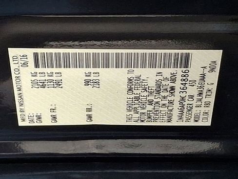 Used 2017 Nissan Maxima Platinum image 31