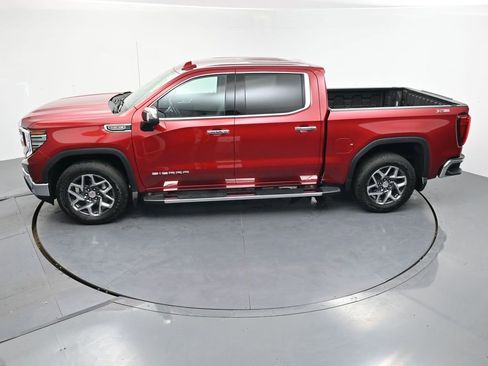 Used 2022 GMC Sierra 1500 SLT w/ SLT Premium Plus Package image 29