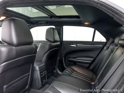 Used 2022 Chrysler 300 S image 15