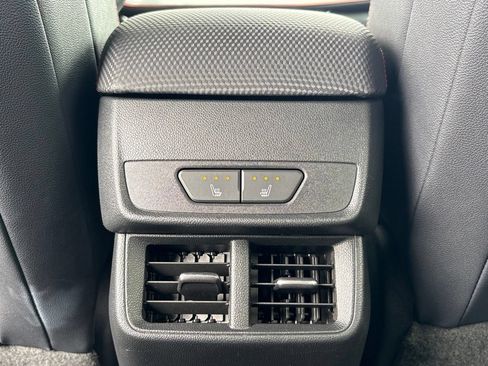 Used 2025 Chevrolet Equinox RS w/ Convenience Package III FWD image 22