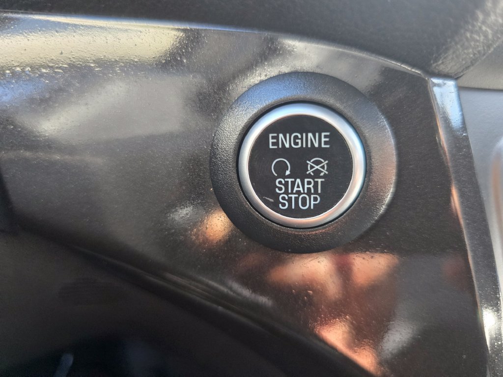 Certified 2019 Ford Escape Titanium AWD/4WD image 26