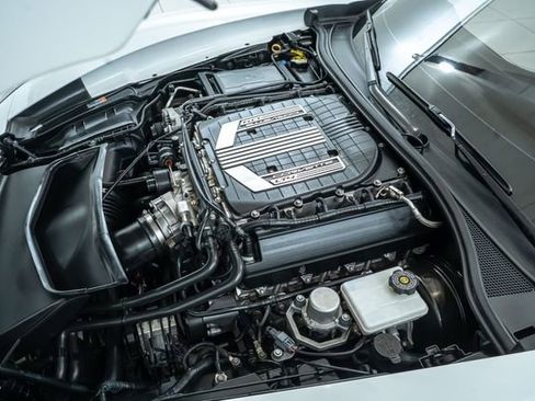 Used 2016 Chevrolet Corvette Z06 w/ 2LZ Preferred Equipment Group image 31