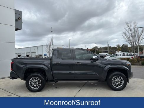 Used 2024 Toyota Tacoma Limited AWD/4WD image 2