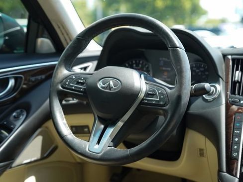 Used 2018 INFINITI Q50 Luxe w/ Sensory Package (Luxe) RWD image 31