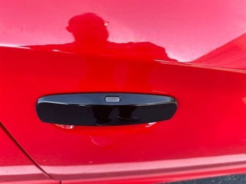 Used 2022 Dodge Charger GT w/ Blacktop Package RWD image 10