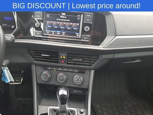 Used 2024 Volkswagen Jetta Sport FWD image 26