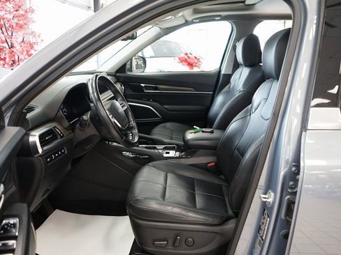 Used 2022 Kia Telluride EX w/ EX Premium Package image 29
