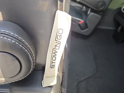 New 2026 Chrysler Pacifica Limited w/ S Appearance Package image 15