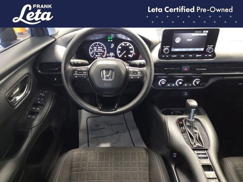 Used 2025 Honda HR-V LX image 17