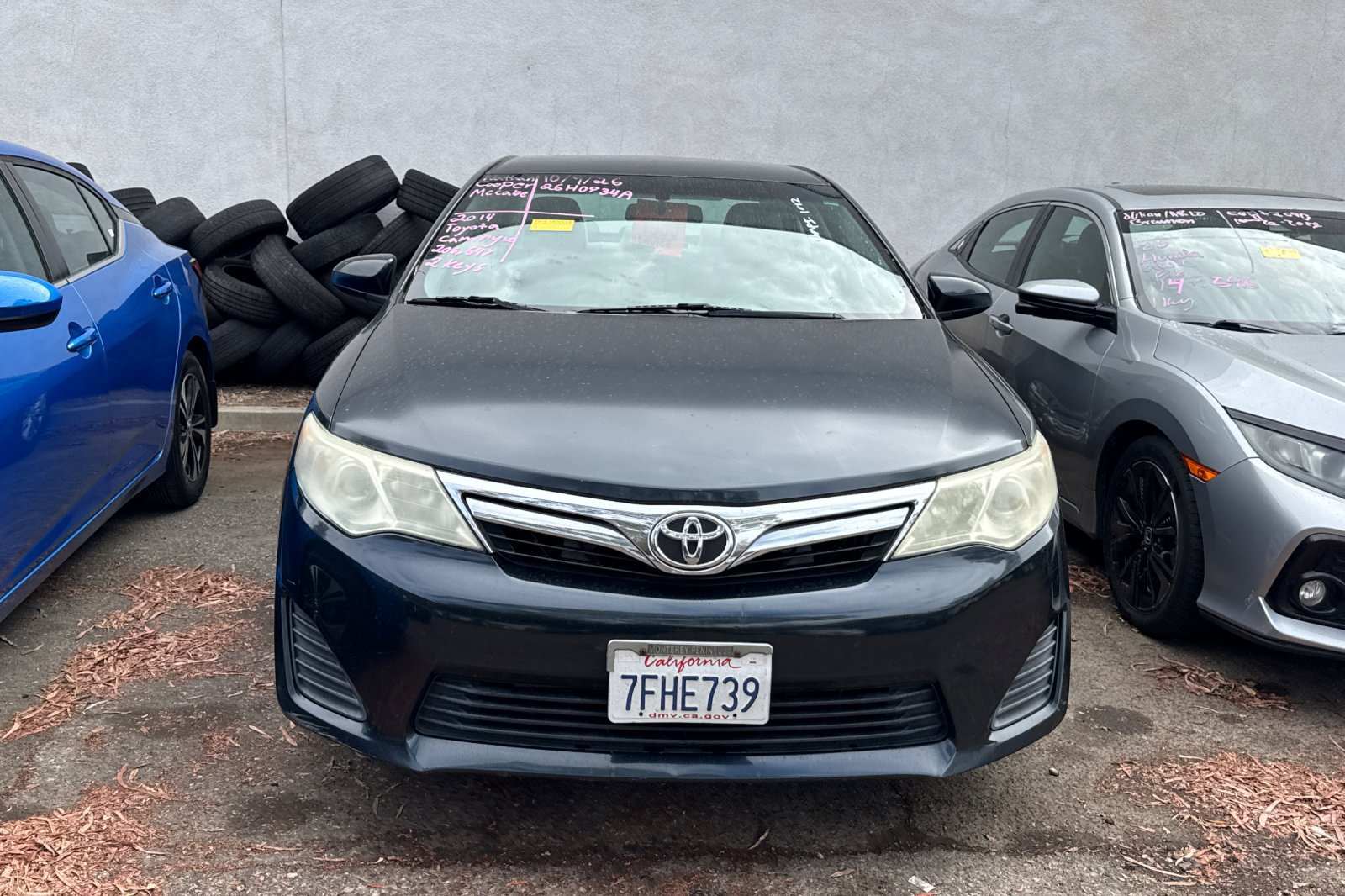 Used 2014 Toyota Camry LE FWD image 3
