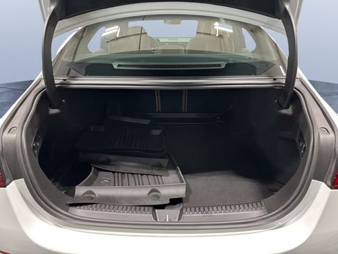 Used 2026 Mercedes-Benz E 450 4MATIC Sedan image 11