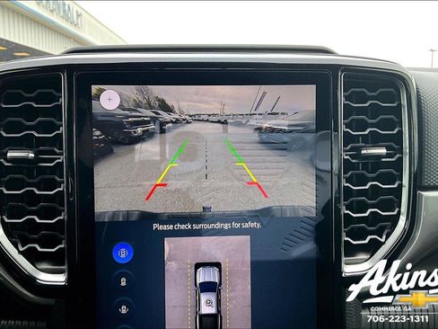 Used 2024 Ford Ranger XLT w/ Technology Package image 12