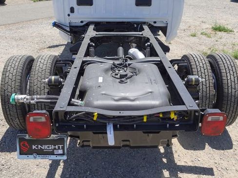 New 2025 RAM 3500 Tradesman w/ Chrome Appearance Group image 10