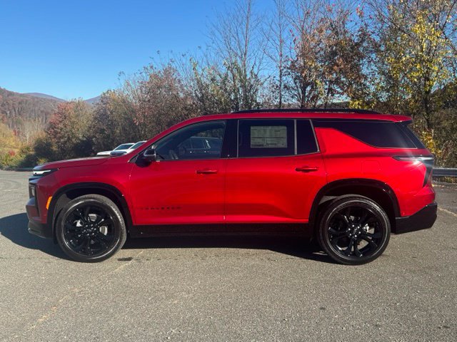 New 2027 Chevrolet Traverse RS w/ LPO, Floor Liner Package AWD/4WD image 4
