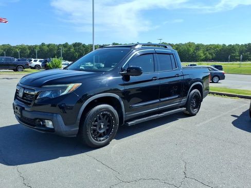 Used 2017 Honda Ridgeline Black Edition image 3