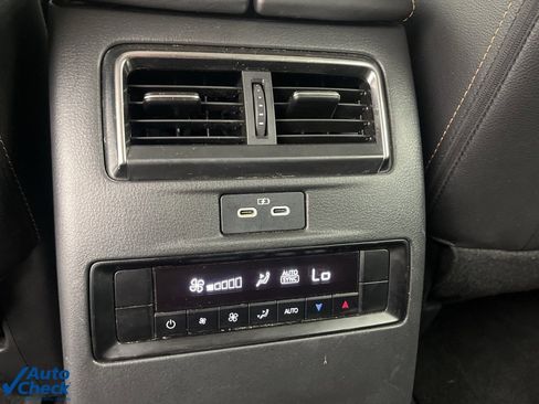 Used 2024 MAZDA CX-90 3.3 Turbo w/ Preferred Plus image 24