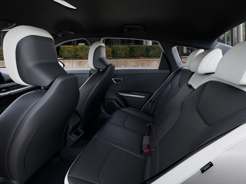 New 2026 Kia K4 GT-Line FWD image 19