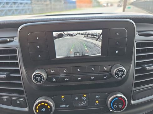 Used 2021 Ford Transit 350 XL image 8