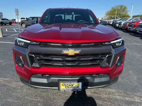 Used 2024 Chevrolet Colorado LT w/ LT Convenience Package III RWD image 7