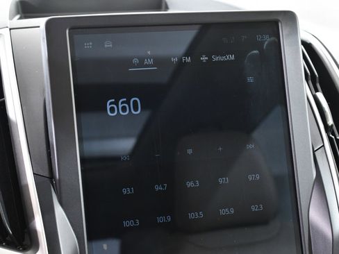 Used 2022 Ford Edge SEL w/ Convenience Package image 28