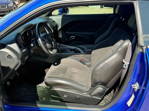 Used 2018 Dodge Challenger R/T Scat Pack image 7