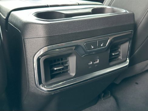 Used 2024 Chevrolet Silverado 1500 High Country w/ Technology Package image 26