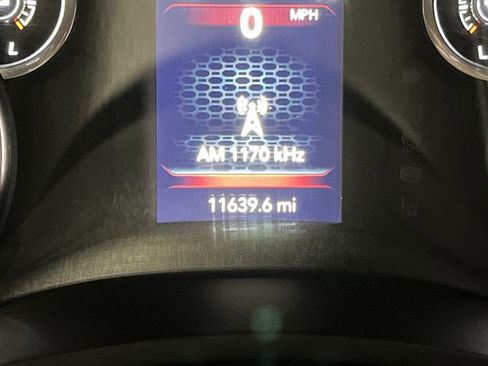 Used 2024 RAM 2500 Tradesman w/ Chrome Appearance Group image 6