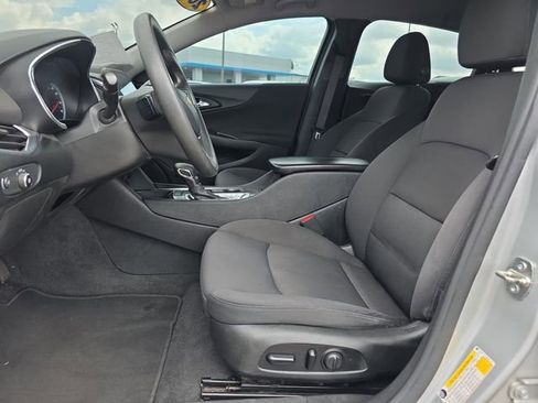 Used 2021 Chevrolet Malibu LT image 10